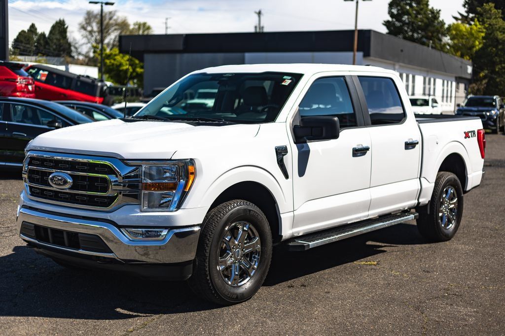 Used 2022 Ford F150 XLT w/ XTR Package AWD/4WD image 6