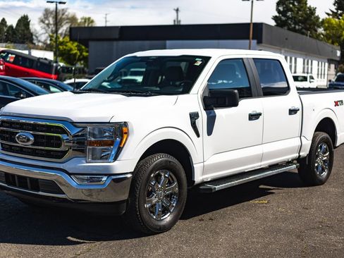 Used 2022 Ford F150 XLT w/ XTR Package AWD/4WD image 6