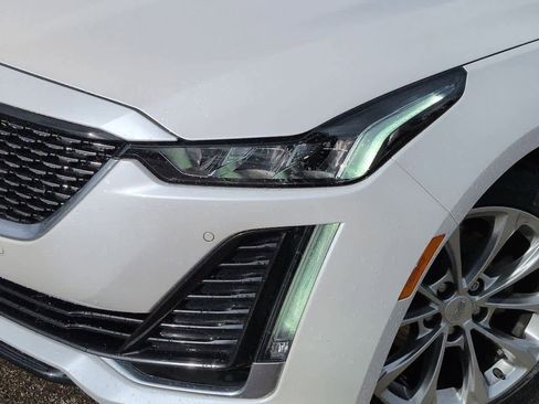 Used 2022 Cadillac CT5 Premium Luxury image 10