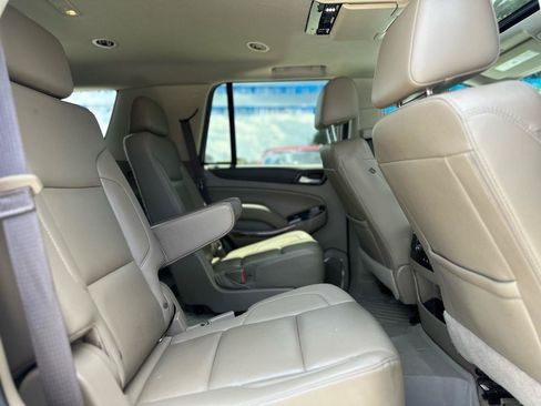 Used 2018 GMC Yukon SLT w/ Open Road Package RWD image 17