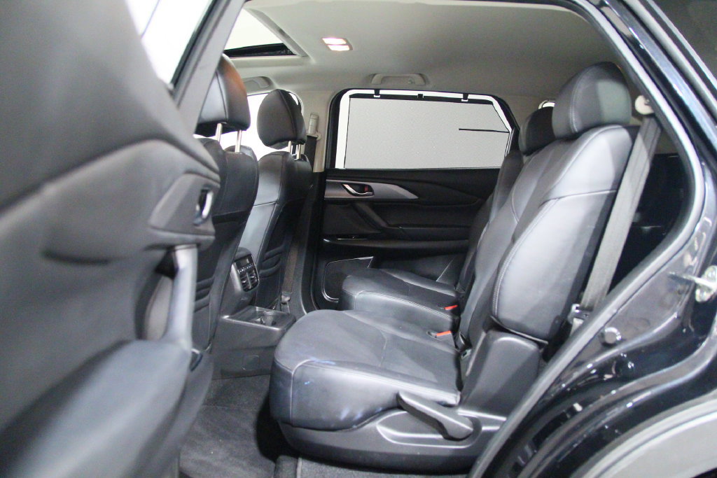 Used 2020 MAZDA CX-9 Touring w/ Touring Premium Package AWD/4WD image 27