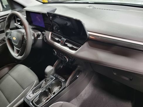 Certified 2026 Chevrolet TrailBlazer LT AWD/4WD image 16