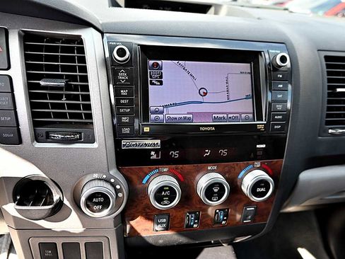 Used 2011 Toyota Tundra Limited image 19