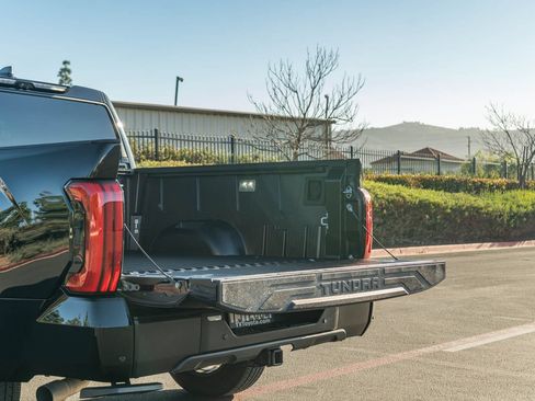 Certified 2025 Toyota Tundra Limited AWD/4WD image 21