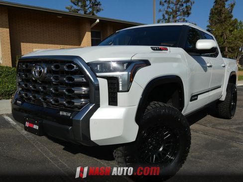 Used 2024 Toyota Tundra Platinum AWD/4WD image 16