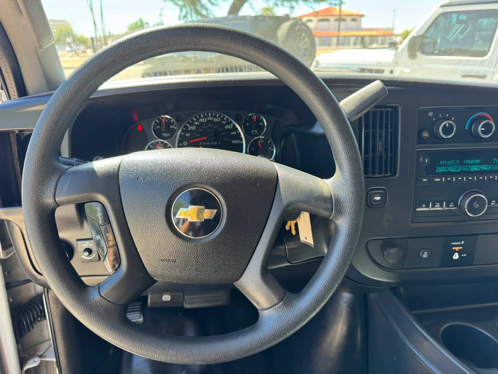 Used 2019 Chevrolet Express 2500 w/ Driver Convenience Package RWD image 13