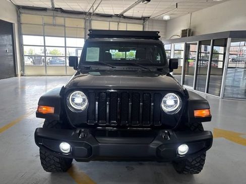 Used 2022 Jeep Wrangler Sport AWD/4WD image 10