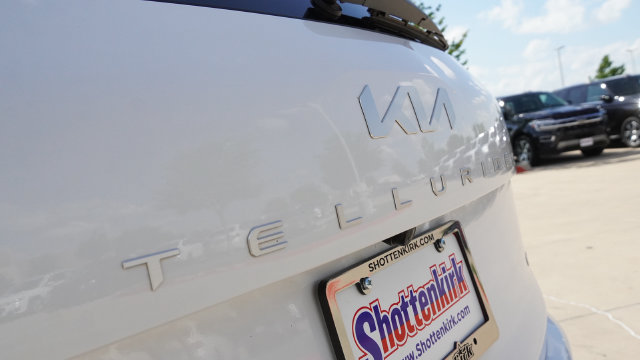 Used 2023 Kia Telluride SX Prestige X-Pro AWD/4WD image 13