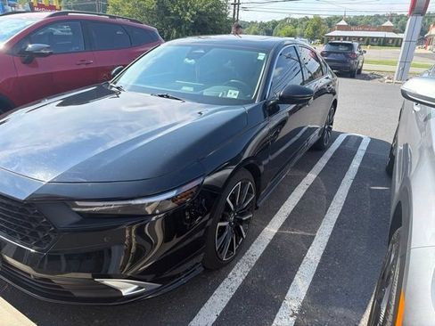 Used 2025 Honda Accord Touring image 32