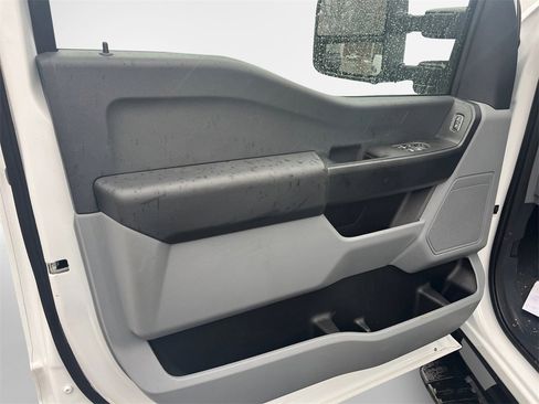 Used 2025 Ford F350 XL w/ XL Off-Road Package image 14