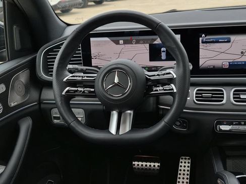 Certified 2025 Mercedes-Benz GLS 450 4MATIC image 20