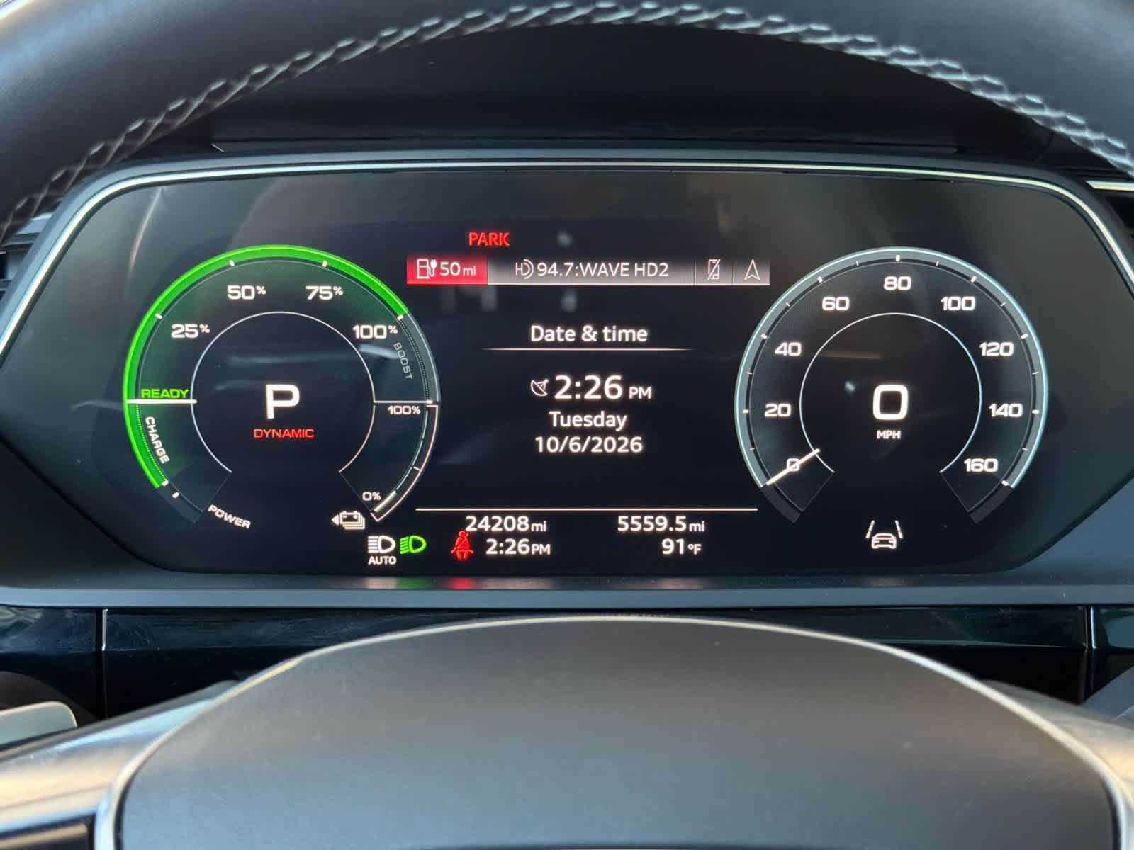 Used 2024 Audi Q8 e-tron Premium Plus w/ Premium Plus Package AWD/4WD image 25