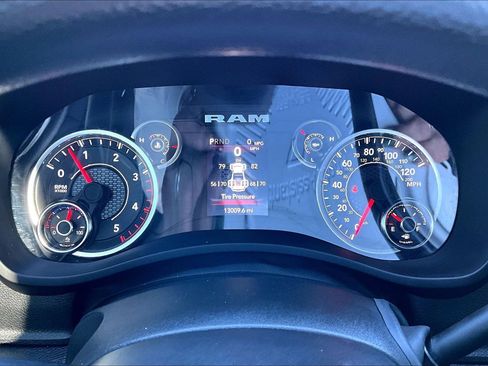 Used 2024 RAM 3500 Tradesman w/ Towing Technology Group image 14