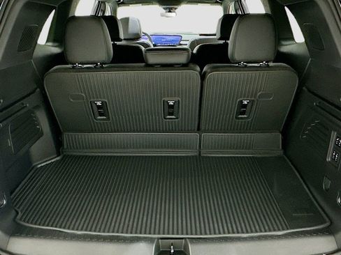 New 2026 Buick Enclave Sport Touring FWD image 30