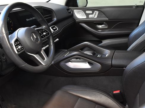 Used 2020 Mercedes-Benz GLS 450 4MATIC image 21