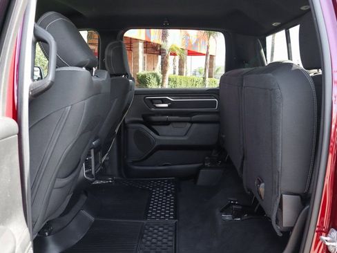 Used 2021 RAM 1500 Lone Star image 32