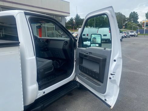 Used 2015 Ford F350 XL AWD/4WD image 21