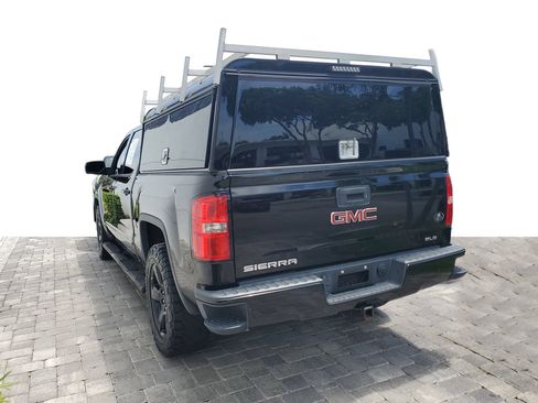 Used 2017 GMC Sierra 1500 SLE w/ SLE Value Package RWD image 4