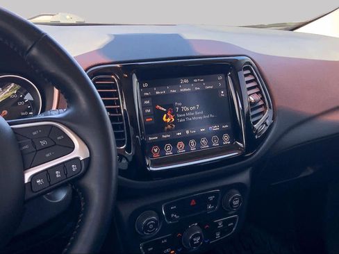 Used 2021 Jeep Compass Limited AWD/4WD image 7