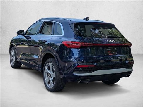 Used 2025 Audi Q5 Premium Plus AWD/4WD image 8