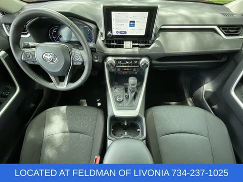 Used 2025 Toyota RAV4 XLE w/ Convenience Package AWD/4WD image 20