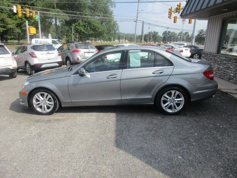 Used 2012 Mercedes-Benz C 300 4MATIC Sedan image 5