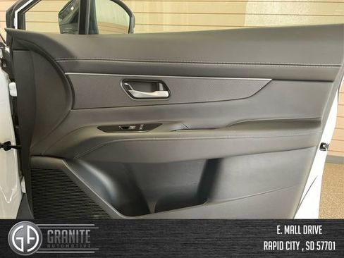 New 2025 Nissan Murano SV AWD/4WD image 21
