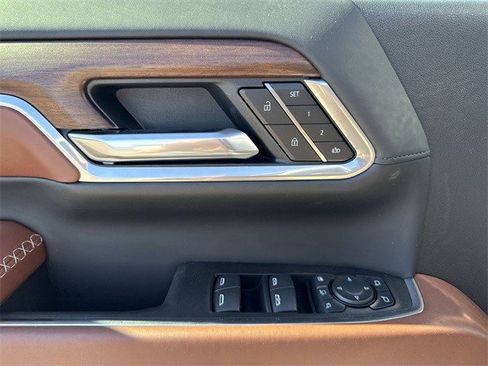 New 2026 GMC Sierra 2500 Denali Ultimate w/ Max Trailering Package image 13