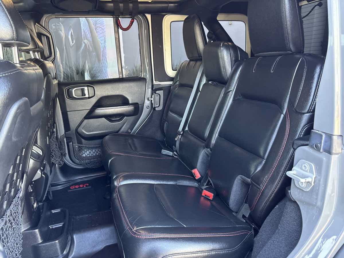 Used 2020 Jeep Wrangler Unlimited Rubicon AWD/4WD image 12