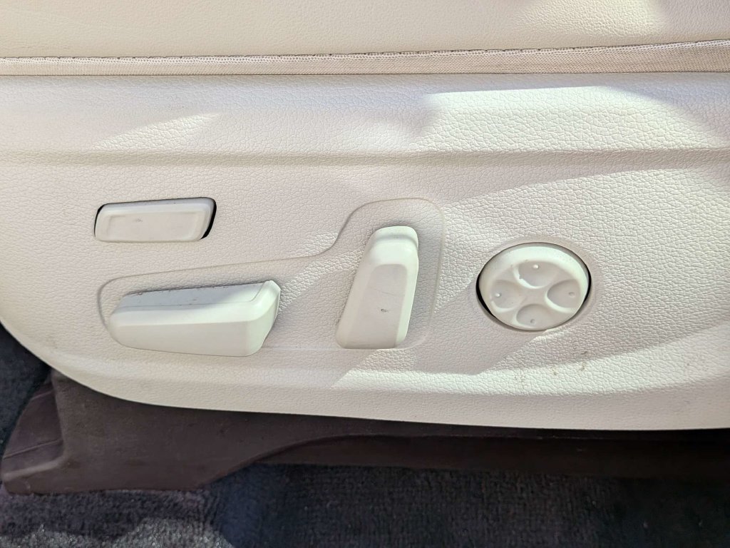 Used 2020 Hyundai Palisade Limited FWD image 19