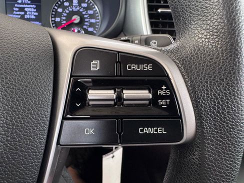 Used 2020 Kia Sorento FWD V6 image 18