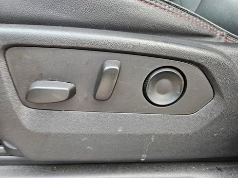 Used 2022 Chevrolet Tahoe RST w/ Luxury Package image 9