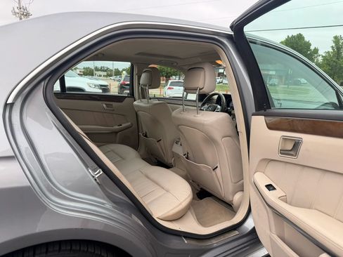 Used 2014 Mercedes-Benz E 350 Sedan image 29