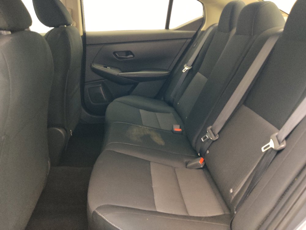 Used 2024 Nissan Sentra SV FWD image 18