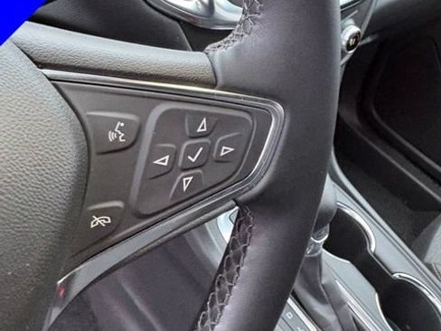 Used 2024 Chevrolet Equinox LT w/ LPO, Floor Liner Package AWD/4WD image 17
