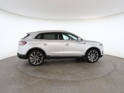 Used 2019 Lincoln Nautilus Reserve w/ Driver Assistance Package image 21