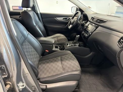 Used 2020 Nissan Rogue Sport SV w/ Technology Package AWD/4WD image 33