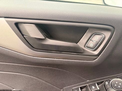 Used 2025 Ford Escape Active w/ Cold Weather Package FWD image 13