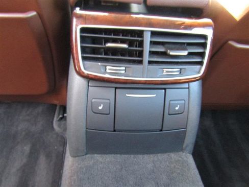 Used 2014 Audi A8 3.0T w/ Premium Package image 35