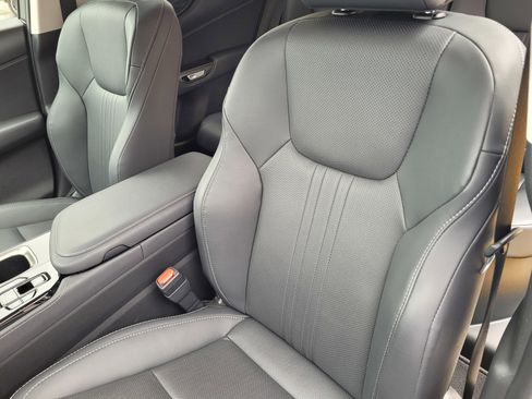 Used 2025 Lexus NX 350h AWD w/ Premium Package image 14