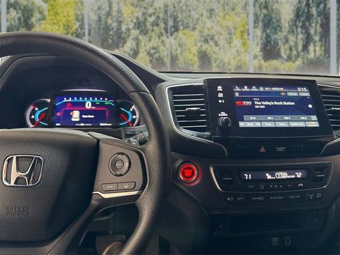 Used 2022 Honda Pilot Sport image 15