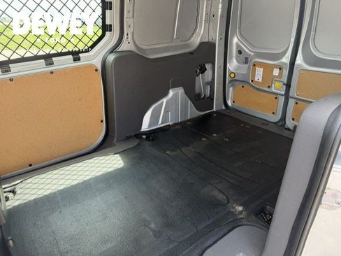 Used 2019 Ford Transit Connect XLT FWD image 26