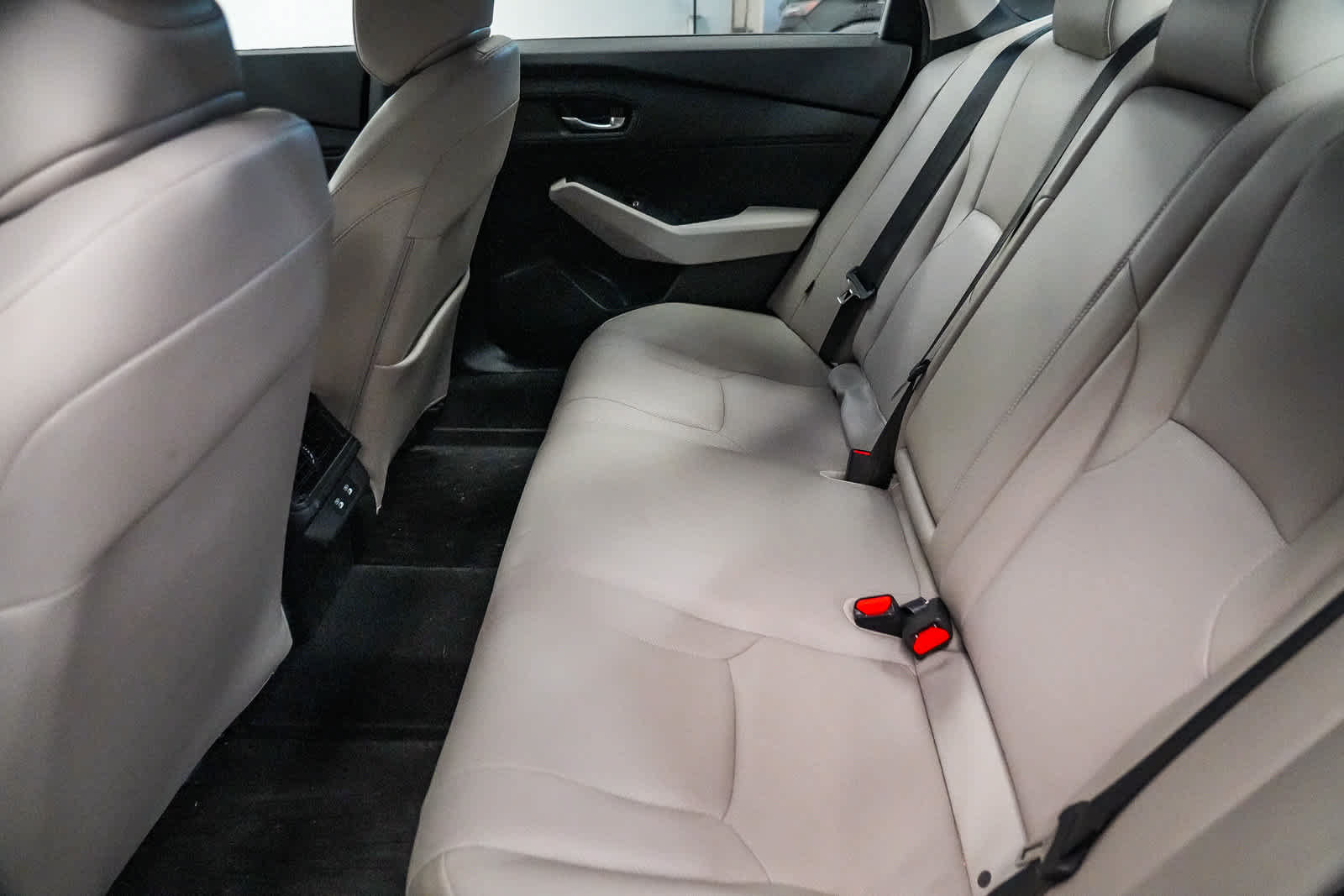 Used 2023 Honda Accord EX-L image 19