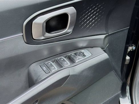 Used 2023 Kia Sorento LX FWD image 22