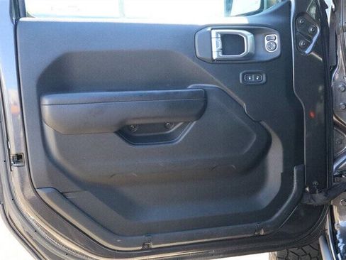 Used 2021 Jeep Wrangler Rubicon AWD/4WD image 14