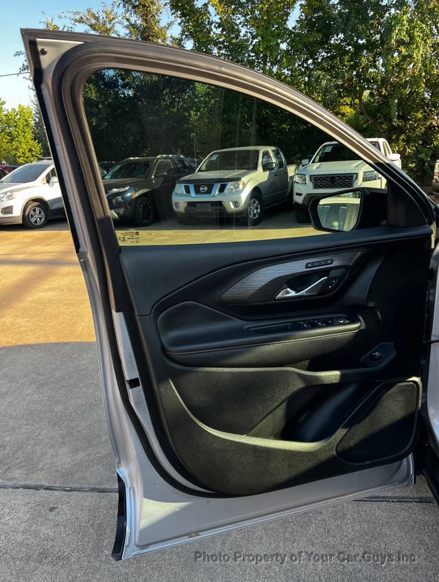 Used 2020 GMC Terrain SLT w/ Preferred Package FWD image 34