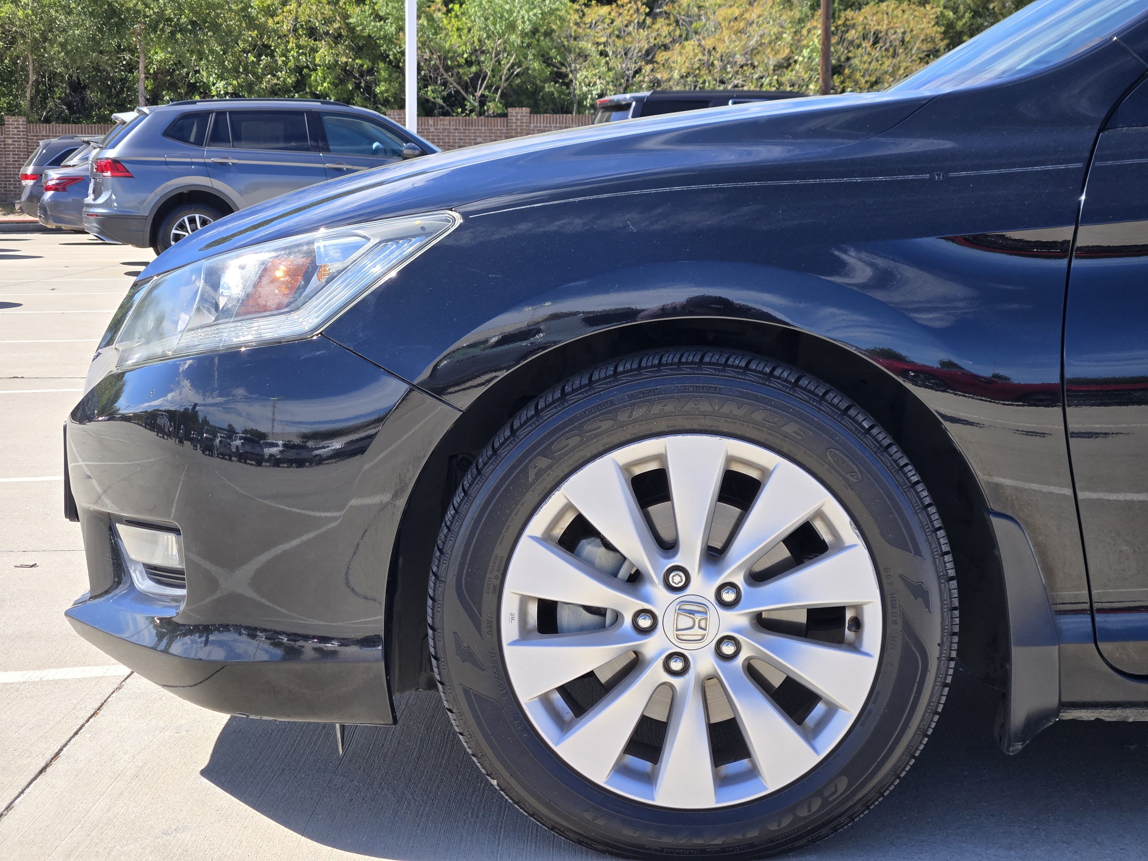 Used 2015 Honda Accord EX-L image 10