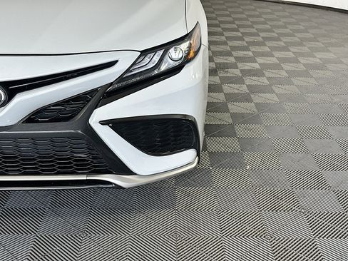 Used 2023 Toyota Camry XSE w/ Navigation Package FWD image 9