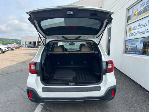 Used 2019 Subaru Outback 2.5i Limited AWD/4WD image 32