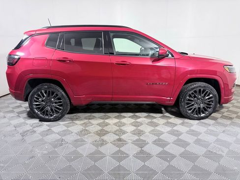 Used 2022 Jeep Compass Limited w/ (RED) Package AWD/4WD image 8